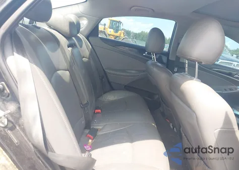 2013 Hyundai Sonata Limited 2.0T z USA, uszkodzony, nr VIN 5NPEC4AB1DH636469